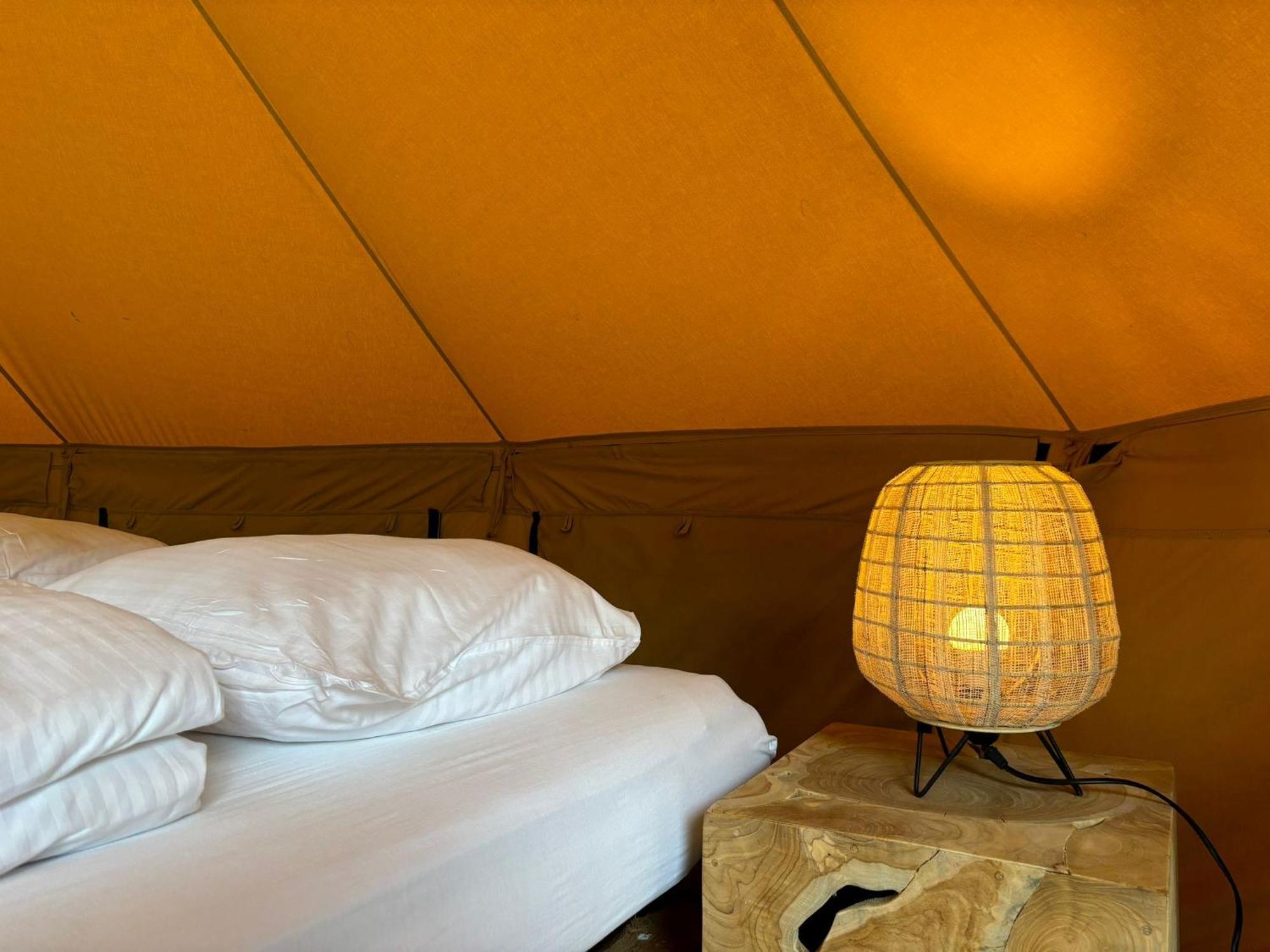 Hotel Glamping Bivak - Urban Gardens Gent Exterior foto